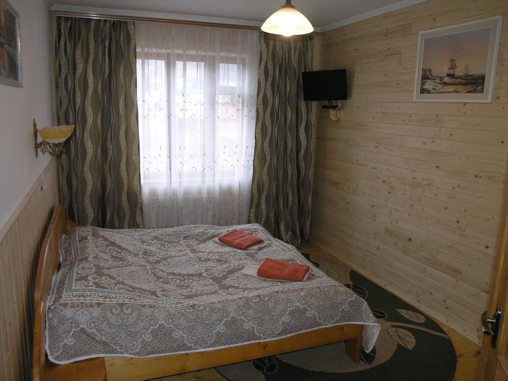 Sadyba Bilya Richky Yaremche Exterior foto